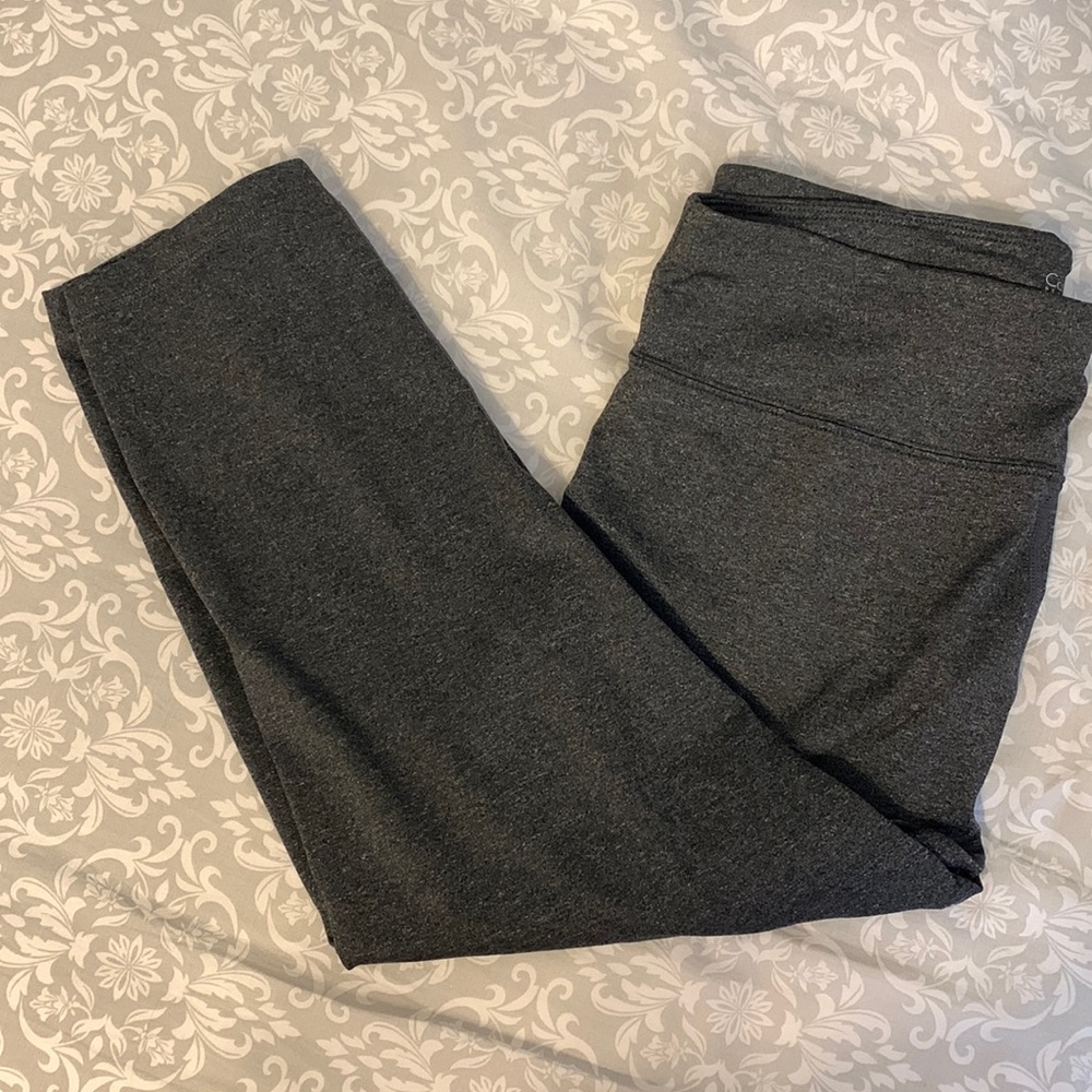 Calvin Klein capri leggings